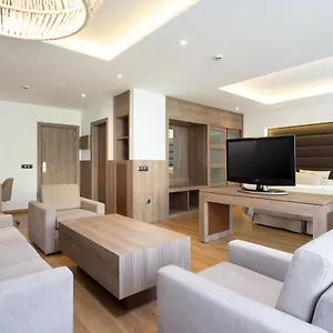 4* Szálloda Colon Rambla
